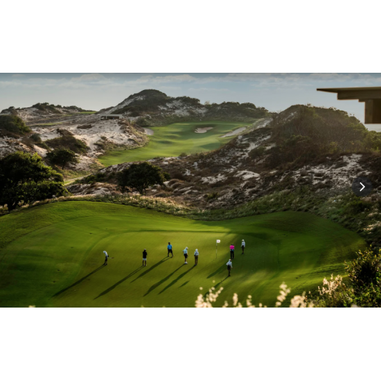 河川斷崖高爾夫球場